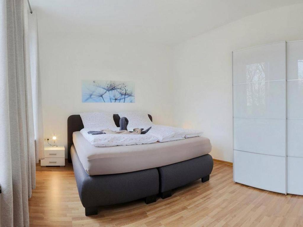 Ferienwohnung Leuchtfeuer - Hof Sinswuerden Бутадинген Екстериор снимка